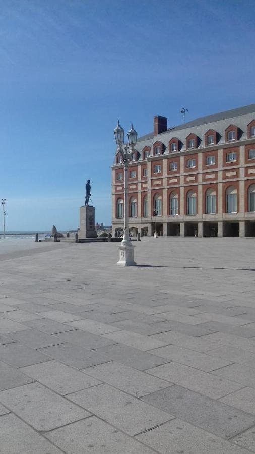 Departamento En Plaza Colon, 200 Mts De La Playa Apartment Mar del Plata Luaran gambar